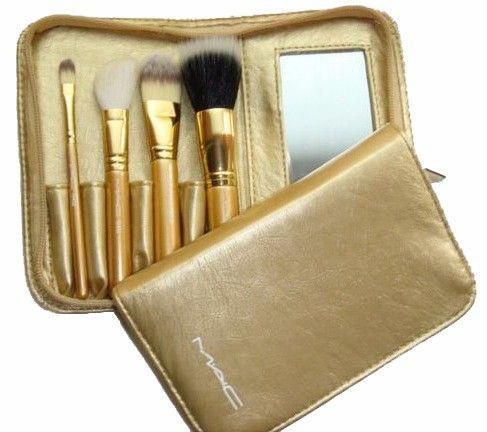 Kit de 4 Pincéis Dourado para face Travel réplica da MAC